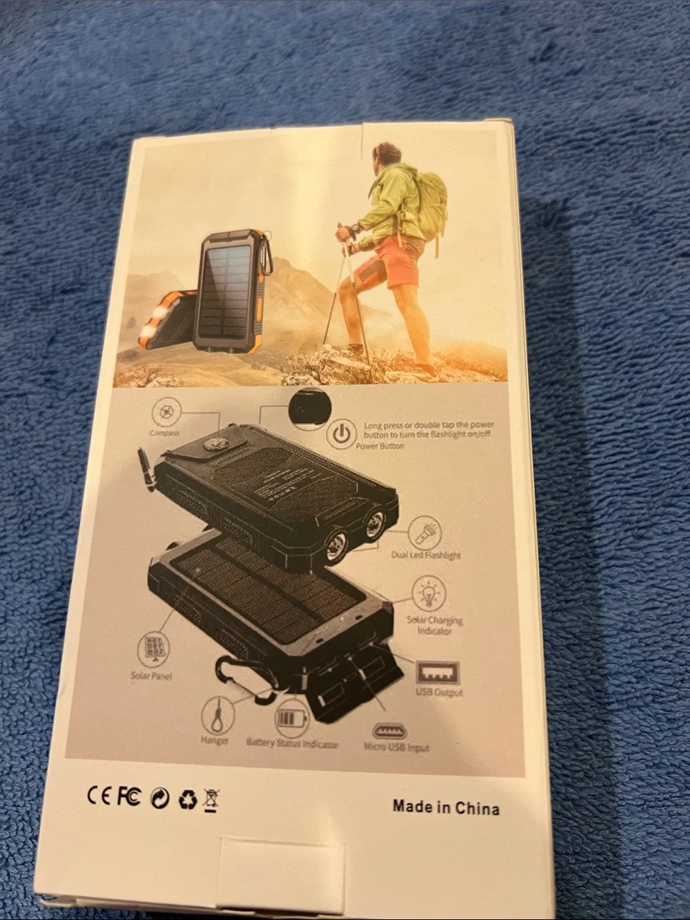 Solar Charger Power Bank Portable Solar-Powered Power Bank (Black & Orange)